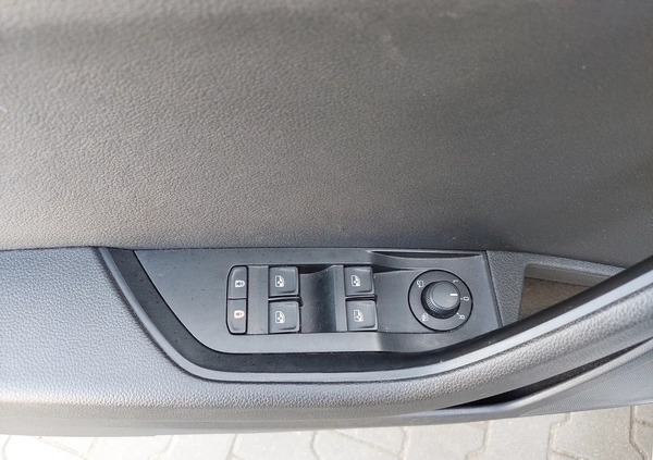 Skoda Superb cena 105900 przebieg: 74935, rok produkcji 2019 z Wieliczka małe 379